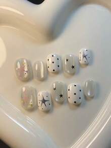 Press On False Nails Nail Supplies - Follow Your Heart - View 1