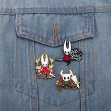 1枚可爱卡通毛毛虫合金珐琅徽章动漫骑士苍白之王胸针，可别在衣服、帽子、包包上，粉丝徽章配饰礼品 - 彩色 - 查看 2