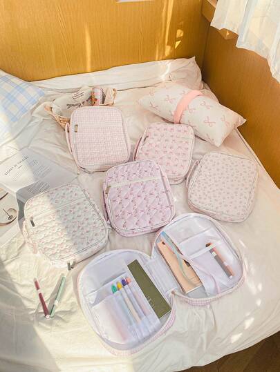 Cute Quilted Bible Protective Cover Large Bible Cover Case Book Cover Protector Sleeve Travel Book Cloth Sleeve Cover Student Diary Loose Leaf Binder Protective Case Portable Ledger Notepad Diary Cover Sleeve For Or Softcover Decor Floral Fabric Soft Flower Cloth Travel Sleeves Cover,Book Decor,Bible