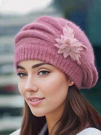 1 pieza Boina de mujer de punto cómoda para mantener el calor, gorro de invierno elástico con diseño de protección para las orejas, perfecto para esquiar y reuniones al aire libre