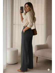 Elegant Executive Outfit: Wide-Leg Pants, Striped Dress Shirt - An Authoritative Look For Women. - 灰色 - 查看 2