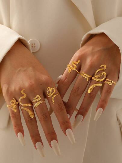 4pcs Stainless Steel 18K Gold Plated Snake Shaped Ring Set, Suitable For Women's Daily Wear, Fashionable Stainless Steel Rings, Non-Fading, Adjustable Open Design