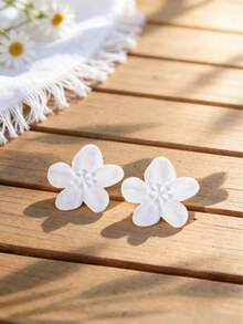 A Pair Of Ear Studs With Colorful Flowers In The Spring And Summer Vacation Style, Suitable For Ladies To Wear During Vacations And Music Festivals - Multicolor - View 17