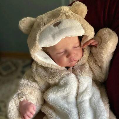 17 Inch/43cm Lifelike Reborn Doll, Soft Full Body Silicone Vinyl Material, 3D Handpainted, Visible Veins, Flexible Limbs, Handpainted Hair, Suitable As Birthday Gift/Newborn Gift/Christmas Gift/Thanksgiving Gift, Collectible Art Doll, Home Decor, Reborn Doll, Baby Doll, Baby Toy, Silicone Reborn Doll, Baby Gift, Doll Stroller, Baby Boy Toy, Realistic Doll, Silicone Doll, Anatomically Accurate
