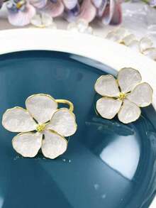 6pcs Zinc Alloy Napkin Ring, Modern Flower Shaped Napkin Ring For Dining Table HTRE - trắng - Xem 5