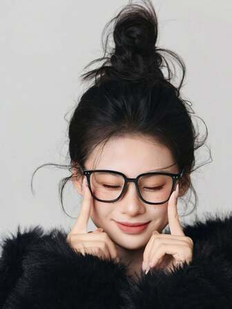 1 pieza Gafas de mujer súper ligeras de marco plástico grande cuadrado con remaches, estilo callejero, sin presión en la nariz, versátiles para uso diario, gafas de marco grande y ligero