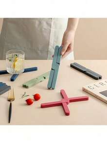 1pc Foldable Heat Resistant Mat, Kitchen Pot Holder, Silicone Non-Slip Trivet, Suitable For Hot Dishes And Pots, Cross Design - Multicolor - View 4