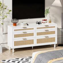 Cómoda de ratán blanco de 59 pulgadas con 6 cajones - Cuenta con tiradores de metal y patas de madera, ideal para dormitorio, sala de estar o almacenamiento en el pasillo - 59", blanco + MDF + cajones de diferentes tamaños - Ver 3