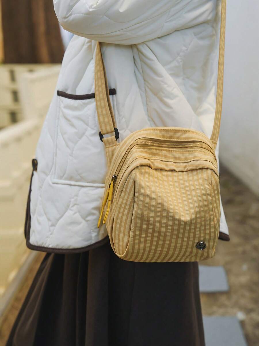 女士斜挎包，新款简约百搭水桶包，时尚小巧，单肩设计，适合外出、旅行，可装手机、钥匙等。 - 彩色 - 查看 1