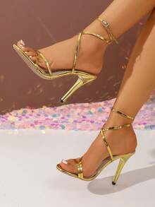 女士金色夏季新款时尚舒适圆头露趾PU亮面皮革绑带踝带水钻装饰搭扣设计户外休闲性感派对细高跟凉鞋 - 金色 - 查看 2