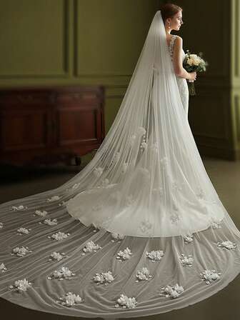 1pc 3 Meters Long 3D Floral Beaded Bridal Veil, Cute & Elegant For Women Wedding Dress, Suitable For Cathedral Wedding