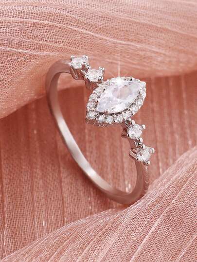 1枚经典椭圆形立方氧化锆订婚戒指，永恒周年纪念珠宝，适合女性，可用于婚礼、派对和情人节礼物