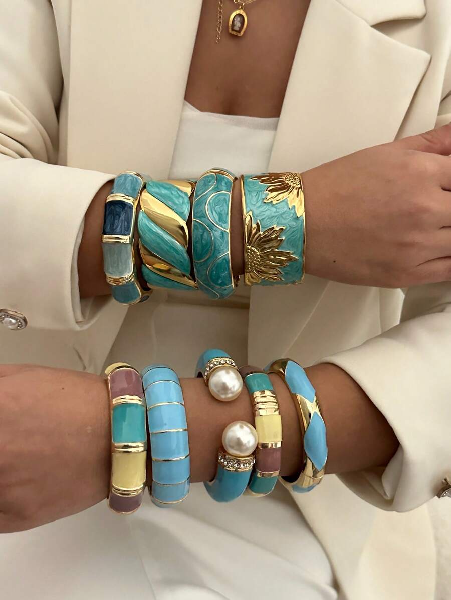 1pc Alloy Bohemian Minimalist Enamel-Look Colorful Bangle Bracelet, Suitable For Women's Daily Commute, Gathering With Friends, Romantic Festivals, Street Photography, Fashion Shows (The Texture And Color Of The Bracelet May Differ From The Actual Product)