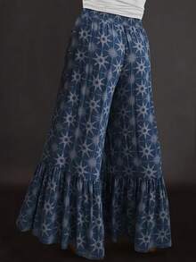 Plus Size Flared Pants, Woven Fabric, Decorated With Ruffle Hem And All-Over Floral Print Spring - Navy Blue - View 4