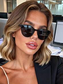 一副男女通用圆形黑色铆钉时尚太阳镜，适合派对、旅行、电子音乐节、运动、驾驶、度假装扮、海滩、郊游、夏季配饰、度假、家庭出游、高尔夫、徒步旅行、优雅着装、街头风格配饰、运动、户外活动、街头风格、钓鱼、户外活动、假日、假期 - 黑色 - 查看 6