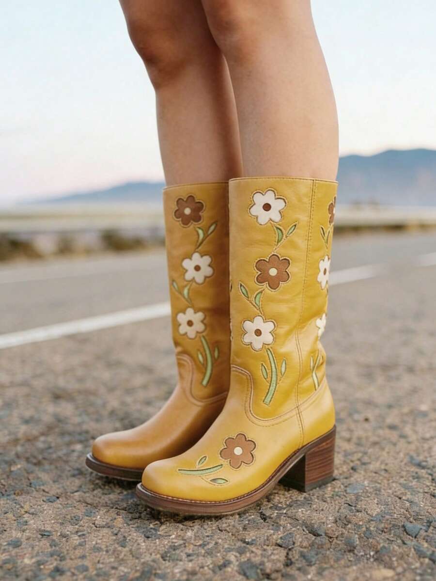 Women's Mid Calf Boots Square Toe Chunky Heel Pull On Block Heel Boots Western Boots With Flowers Cute For Christmas Halloween - 黃色 - 查看 1