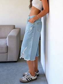 Chicsale Women's Baggy Denim Bermuda Shorts Ripped Wide Leg Jorts Knee Length Jean Shorts Y2K Streetwear Distressed Bottoms - 淺色水洗藍 - 查看 4