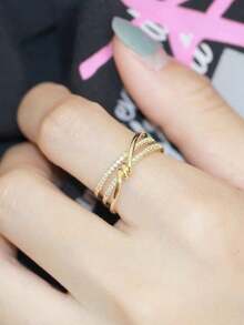 1 buah cincin silang yang modis, serbaguna, minimalis, desain unik, elegan, dan mewah, cocok untuk dipakai sehari-hari. - Yellow Gold - View 3