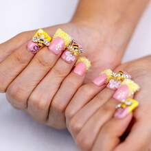 Premium Y2K Handmade 3D Carved Butterfly, Bee French Tip Press On Nails, Butter Yellow Sugar Frosted Rhinestones, Metal Charm Nail Art Set Summer Easter - Nhiều - Xem 4
