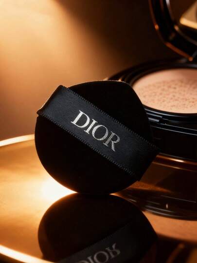 Christian Dior Lock-Shaped Powder Puff, Black Unique Shape Gradient Makeup Sponge With Finger Strap, Professional Makeup Sponge Applicator For Liquid Foundation