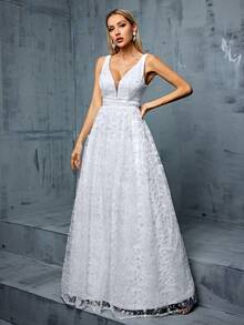 Embroidered Lace Floor-Length Wedding Gown Dress - White - View 4