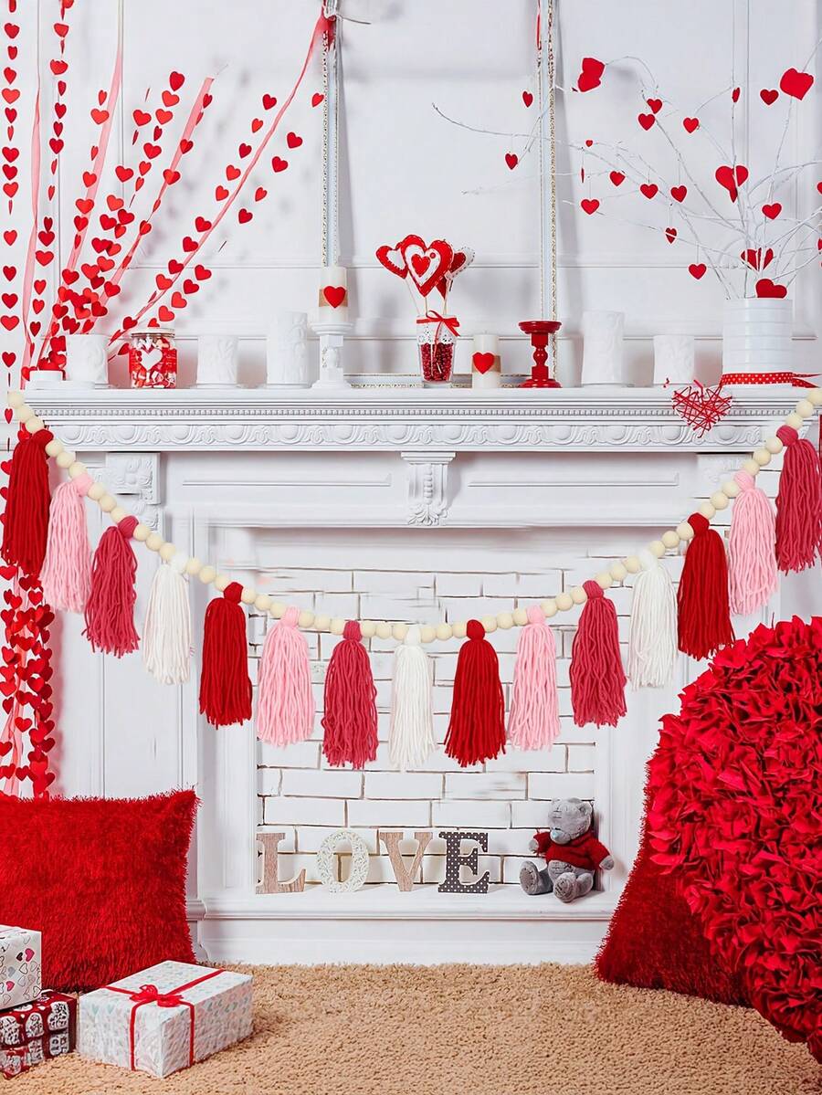 1pc Bohemian Style Valentine's Day Heart Shaped Floral Wreath - Red, Pink, White Fabric Tassel Garland, Romantic Wall Decor, Multipurpose Non-Electric Holiday Home Decoration, Ideal Valentine's Day Gift - Multicolor - View 1