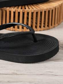 少女夏季时尚纯色沙滩泳池浴室防滑圆头平底人字拖 - 黑色 - 查看 7