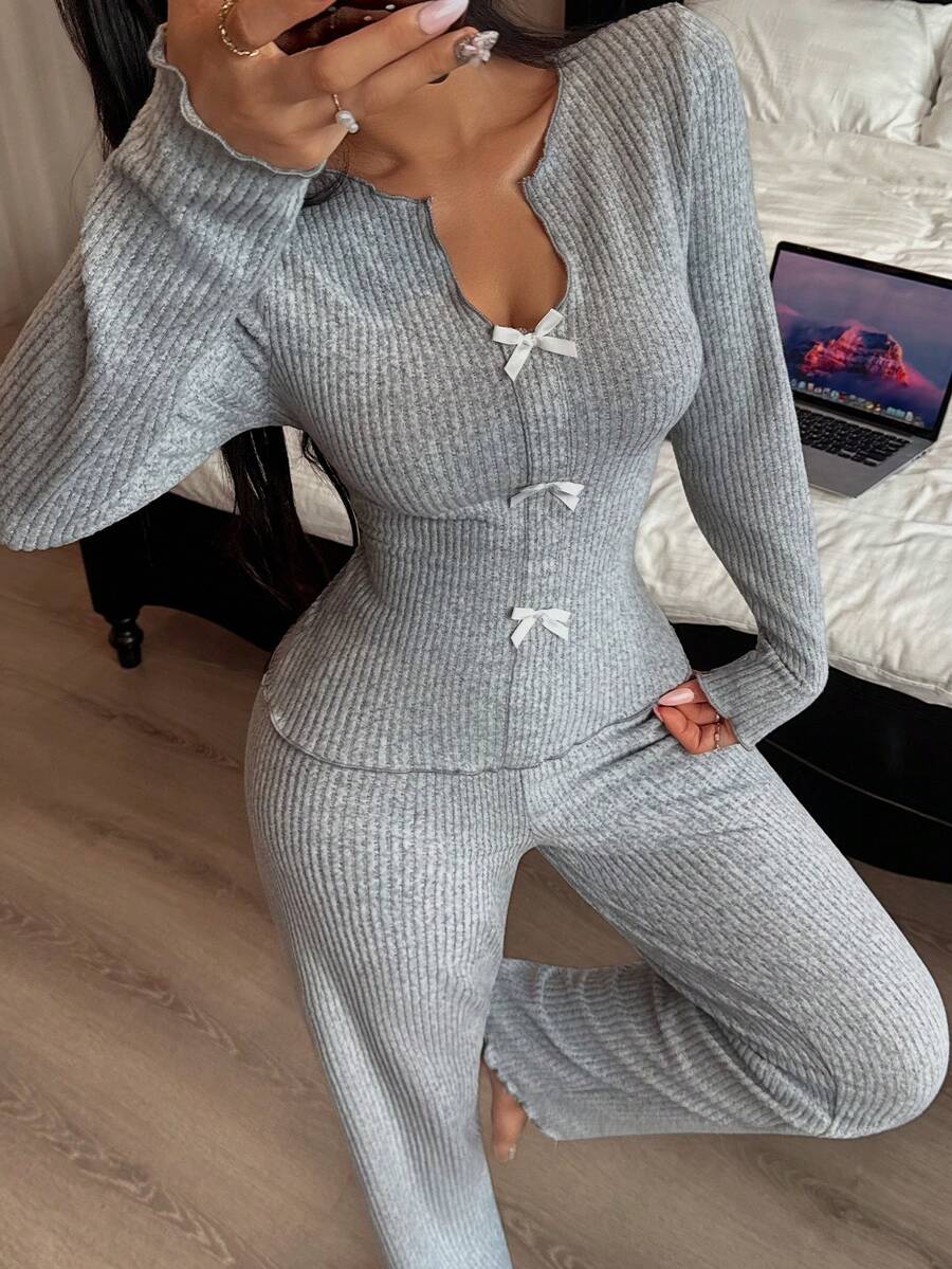 2pcs Women Ribbed Bowknot V-Neck Long Sleeve Top And Flare Pants Brushed Loungewear Set, Casual Sleepwear Suitable For Autumn/Winter - Grey - View 1