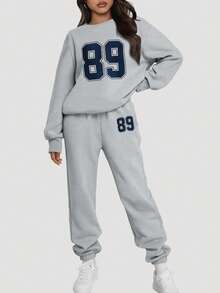 Speed mate 2026 春季女士运动套装 - 大号 Logo 圆领卫衣和小号 Logo 长裤，两件套休闲家居服