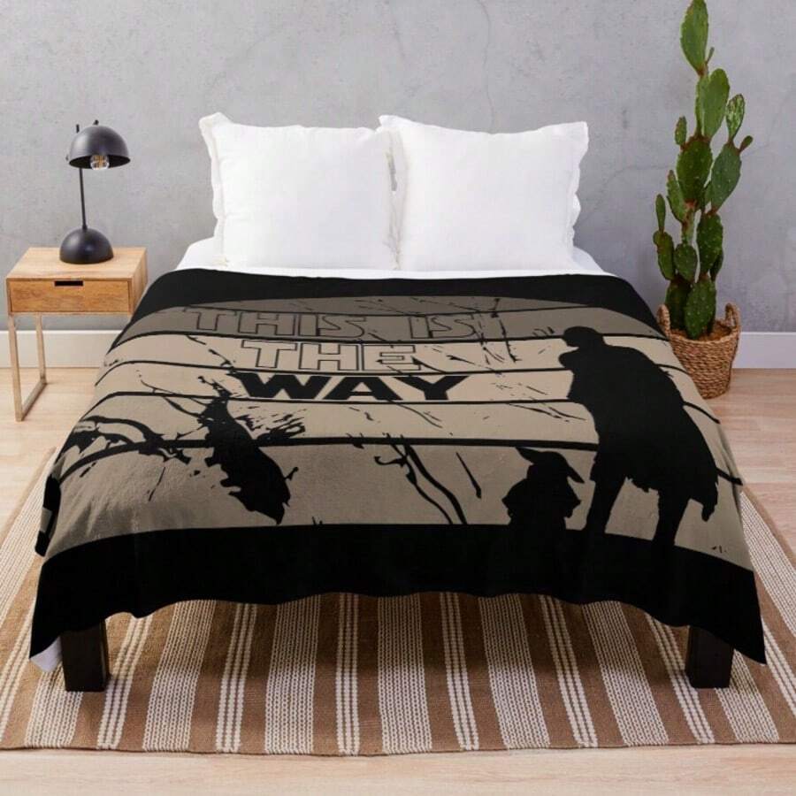 This Is The Way M A N D O  Throw Blanket - Ultra Soft Flannel Blanket For Couch, Bed And Sci-Fi Decor, Bold Typographic Mandalorian Design, Cozy Lightweight Gift For Fans And TV Series Lovers - 主圖顏色 - 查看 1