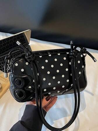 时尚韩版休闲可爱甜美少女高品质黑白波点单肩包，适合外出、通勤、购物等多种场合。