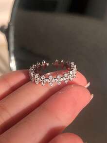 1件 2026新款时尚可调节银色花环戒指 四叶草花朵开口戒指 女士情人节礼物首饰 适合周年纪念日、派对、聚会和特殊场合 - 銀色 - 查看 2