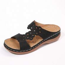 Plus Size Women Rhinestone Flower Flat Platform Slip-On Sandals, Thick Sole Open Toe Hollow Peep Toe Shoes - Black - View 3