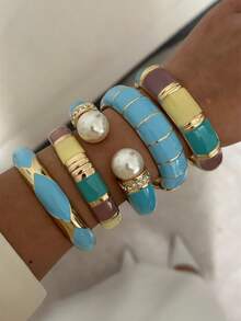 1pc Alloy Bohemian Minimalist Enamel-Look Colorful Bangle Bracelet, Suitable For Women's Daily Commute, Gathering With Friends, Romantic Festivals, Street Photography, Fashion Shows (The Texture And Color Of The Bracelet May Differ From The Actual Product) - Multicolor - View 5