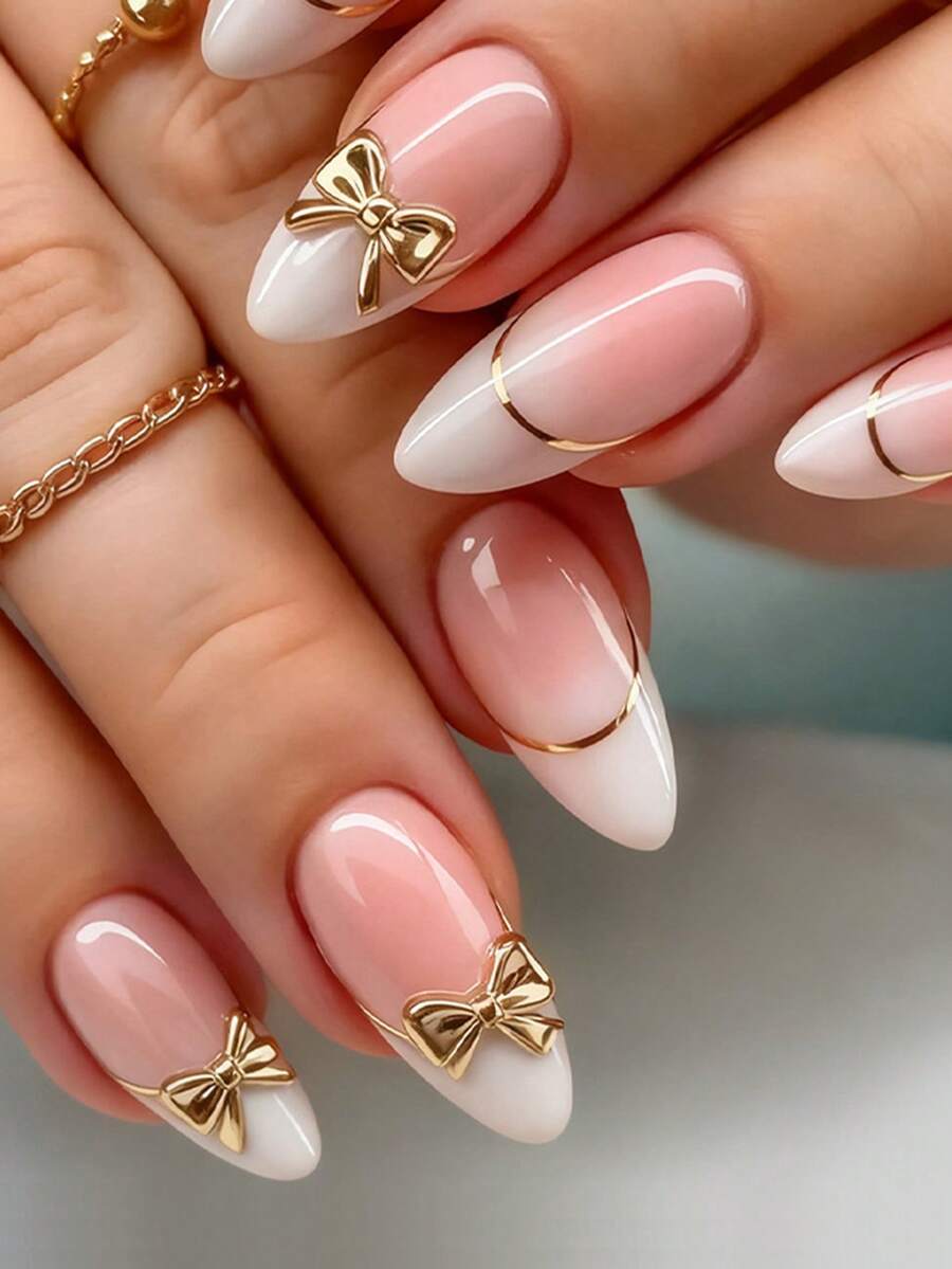 24 Móng Giả Ngắn Hình Hạnh Nhân Màu Trắng Kiểu Pháp Viền Vàng Nơ Vàng Đầu Nhọn Nghệ Thuật Móng Tay Dễ Thương Hợp Kim Mạ Chrome Móng Giả Acrylic Dán Gel Làm Móng Nghệ Thuật Bộ Dụng Cụ Làm Móng Nghệ Thuật (Kèm: Một Miếng Gel Thạch và Giũa) Thích Hợp Cho Móng Tay Hàng Ngày Của Phụ Nữ Khi Hẹn Hò Dự Tiệc - Nhiều màu - Xem 1