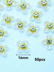 50pcs/Pack 16mm 4-Leaf Shiny Crystal Rhinestones, DIY Decorations For Clothing, Bags, Shoes - White - View 6