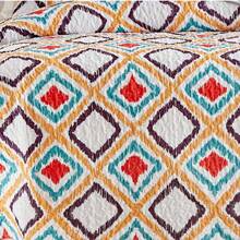 3pcs Bedding Set, Soft & Breathable Lightweight Bed Skirt, Super Fine Fiber Material, Printed Pattern Blanket, Suitable For All Seasons Home Decor, Ideal For Valentine's Day Gift, Oversized For Double Bed (1pc Comforter + 2pcs Pillowcases), Pillow Insert Not Included - Maroon - View 4