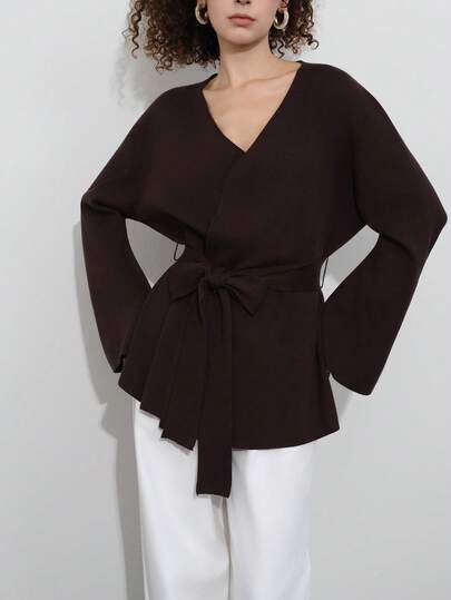 Cárdigan de punto marrón de moda sencilla