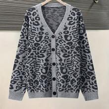 Plus Size, Women's Cardigan With Leopard Print Is A Soft Sweater - Báo xám - Xem 2