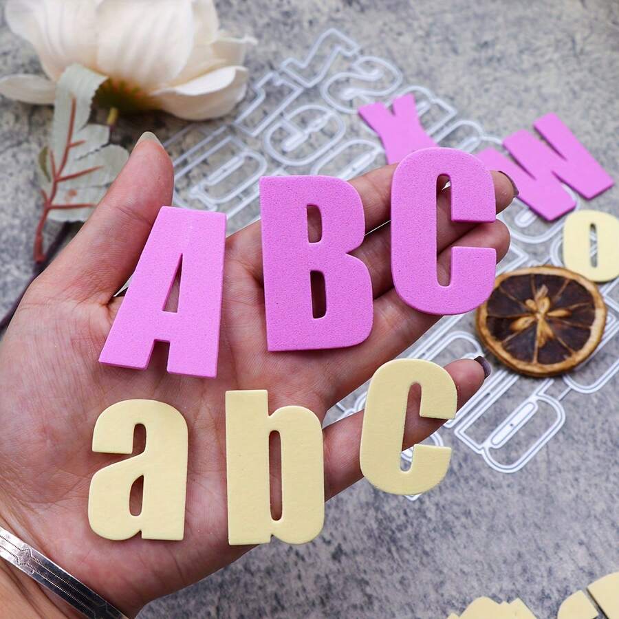 一套金属切割模具，包含大小写字母，适用于DIY剪贴簿装饰、压花工艺、模切模板、DIY字母模切 - 銀色 - 查看 1