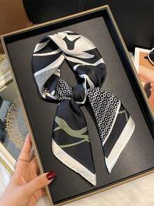 1pc Floral Print Faux Silk 70cm Square Scarf, Men's Bandana, Versatile Neck Scarf, Sun Protection - Navy Blue - View 7