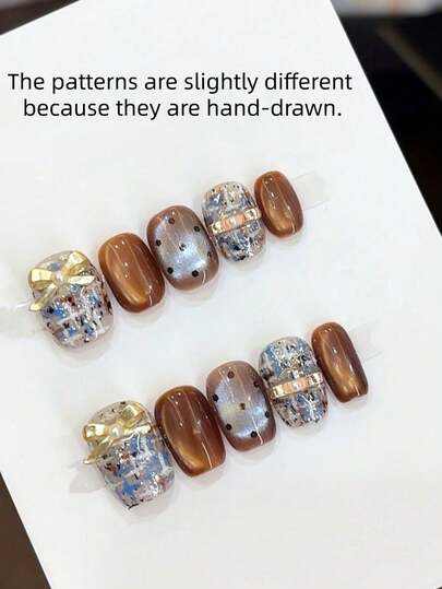 10片棕色和蓝色格子、蝴蝶结、波点、玻璃珠猫眼图案的按压式短假指甲，可爱温柔，方形和圆形可卸式假指甲，适合女性和女孩作为礼物，带收纳盒，秋冬季