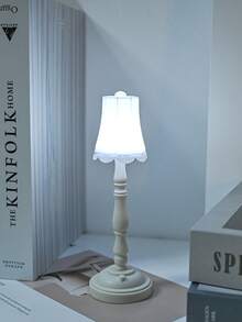 1pc Retro Mini Table Lamp, Vintage Small Night Light, Bedroom Bedside Lamp, Decorative Desk Accessory, Ideal Gift - Multicolor - View 16