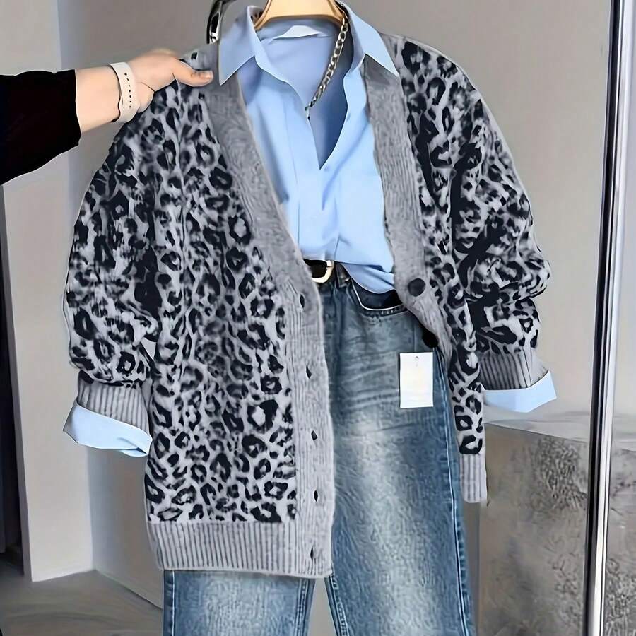 Plus Size, Women's Cardigan With Leopard Print Is A Soft Sweater - Báo xám - Xem 1