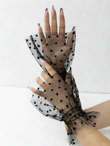 女士蕾丝短手套，防紫外线，露指设计，适合新娘、歌剧、正式场合、派对、角色扮演等多种场合。这款露指手套与晚礼服和正式服装完美搭配，凸显您纤细的手指和光彩照人的肌肤。 - 黑色 - 查看 13