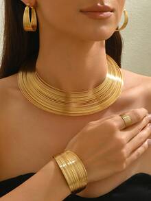 Bộ trang sức 4 món kiểu cổ điển truyền thống gồm dây chuyền xoắn nhiều lớp và bông tai dành cho nữ. - Vàng - Xem 1