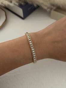 1pc Luxury Gold Stainless Steel Zirconia Bracelet, Versatile For Women's Daily Commute, Gathering With Friends, Romantic Festivals, Street Photography, Fashion Shows - Gold - View 11