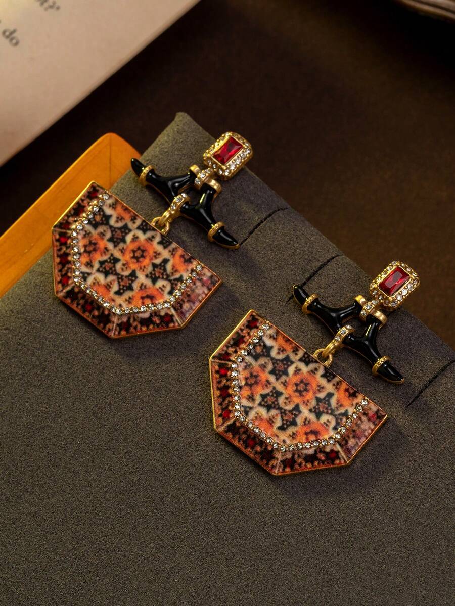 1 Đôi bông tai cổ điển đính đá lấp lánh hình hoa và hình học, kiểu dáng retro thanh lịch, phù hợp cho phụ nữ dự tiệc hàng ngày, làm quà tặng và phụ kiện dạ hội. - Đỏ - Xem 1