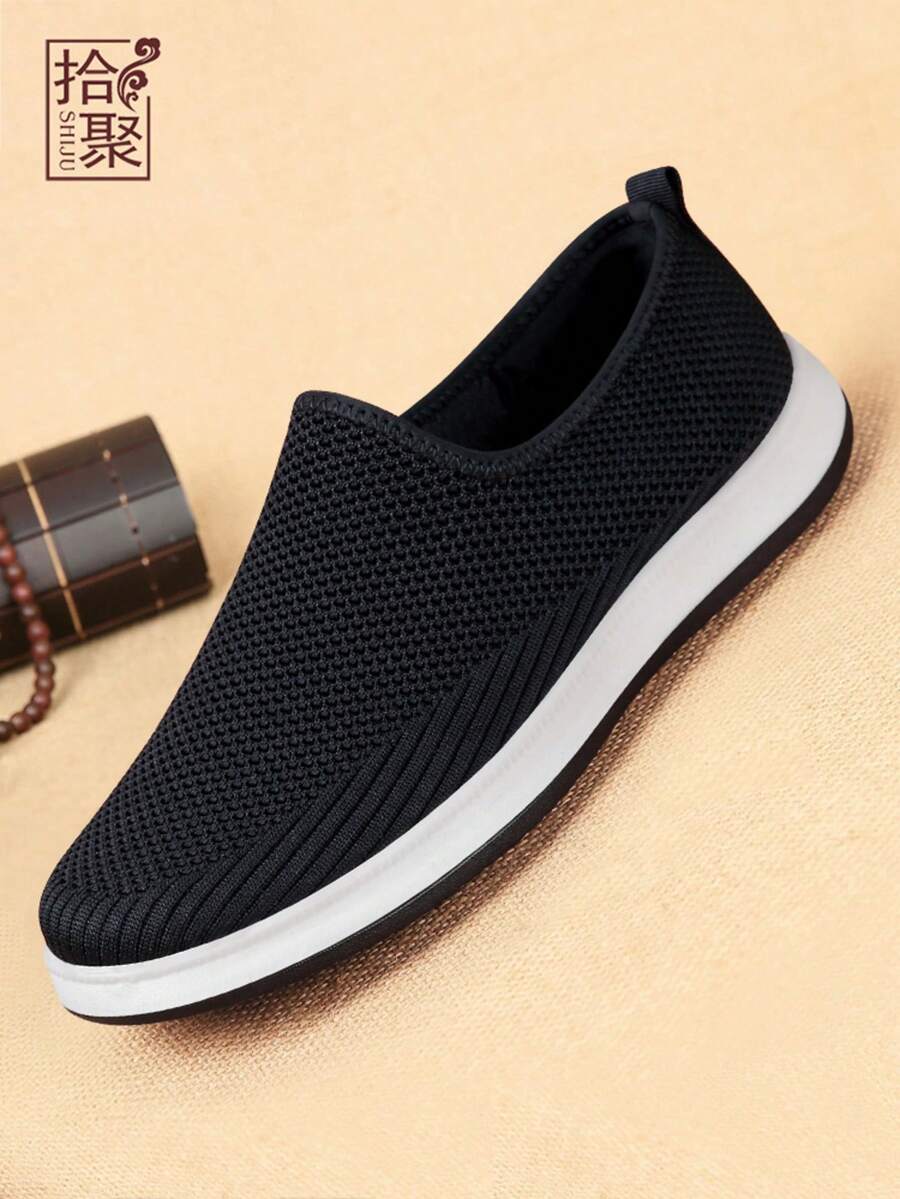 2026 Spring New Men's Casual Shoes, Comfortable Breathable Round Toe Low-Top Black Shoes, Middle-Aged & Elderly Dad Shoes - Black - View 1