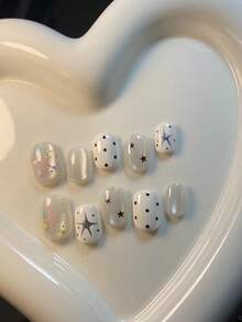 Press On False Nails Nail Supplies - Follow Your Heart - View 2